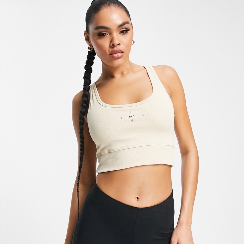 NIKE DRI FIT DOUBLE LINED SPORTS BRA XS